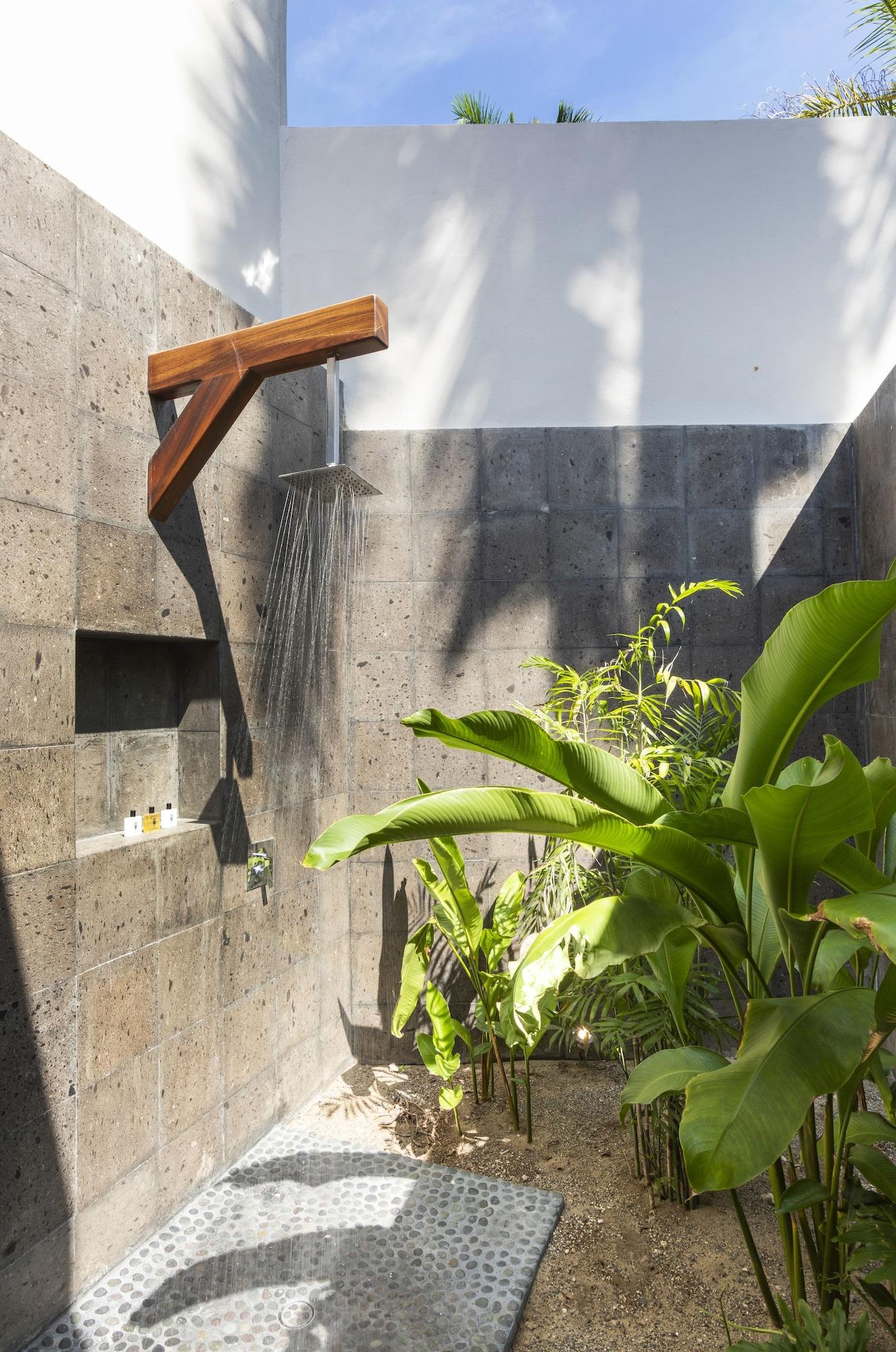 Thompson Zihuatanejo Hotel Bagian luar foto