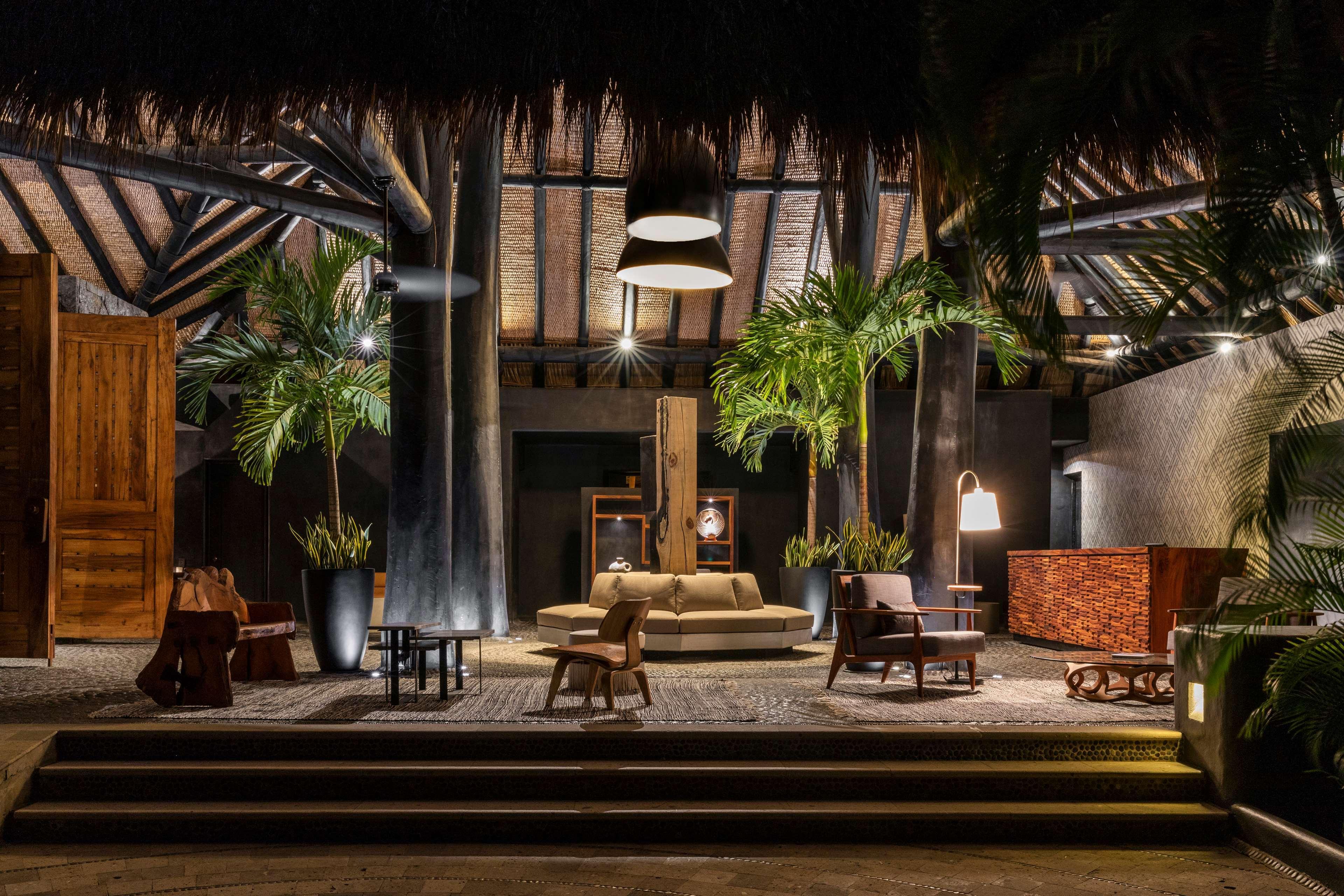 Thompson Zihuatanejo Hotel Bagian luar foto